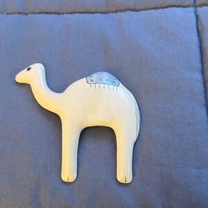 Vintage Fina Flor ceramic camel pin